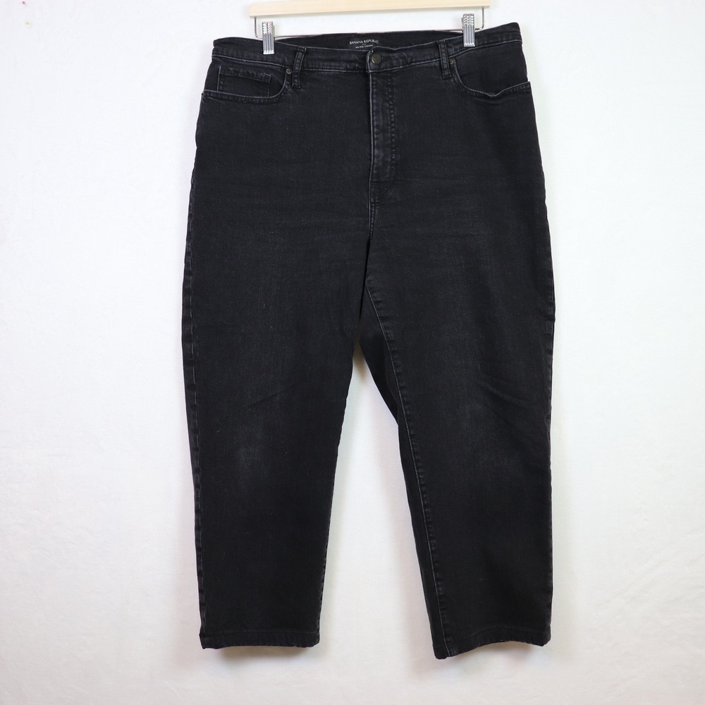 BANANA REPUBLIC Black High Rise Straight‎ Leg Denim Jeans 33/16
